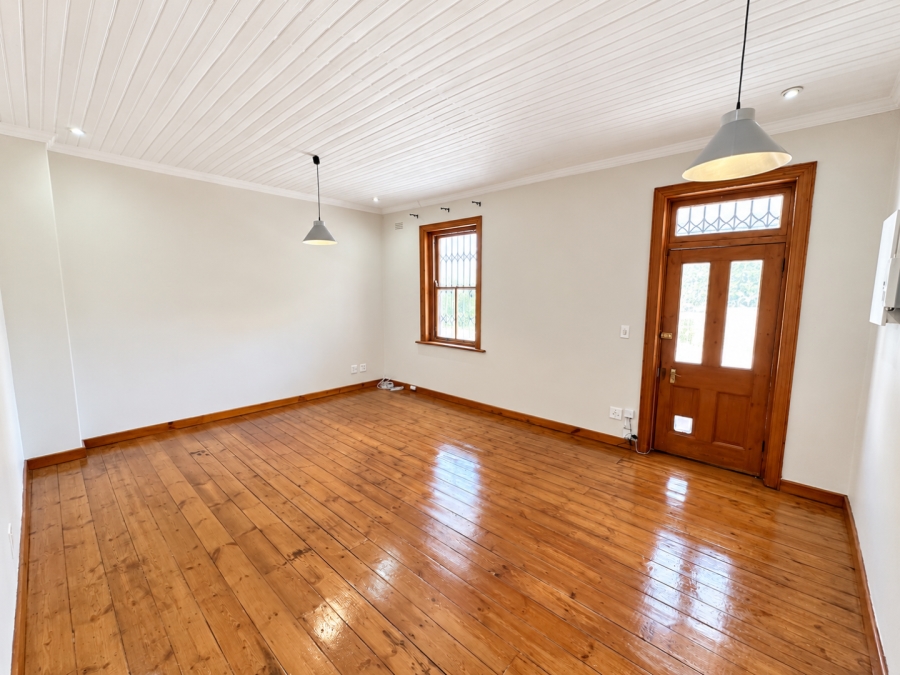 2 Bedroom Property for Sale in Green Point Western Cape